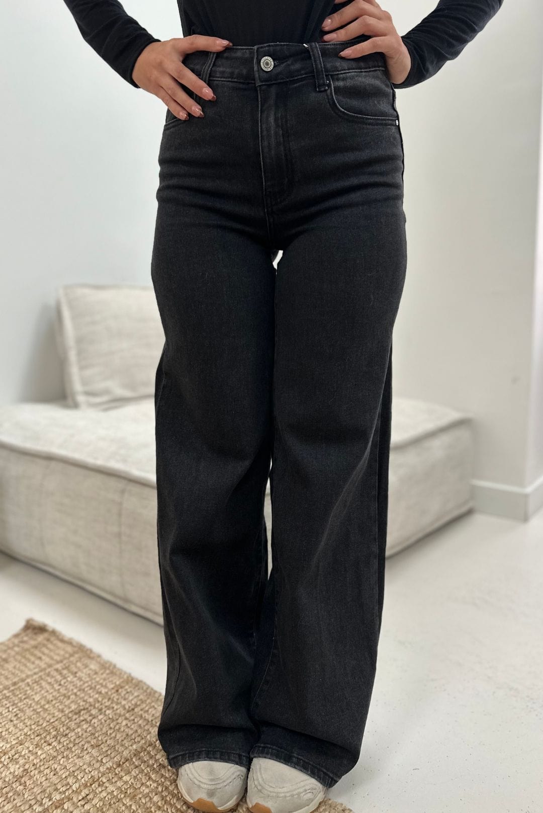 Jean taille haute noir ISIS