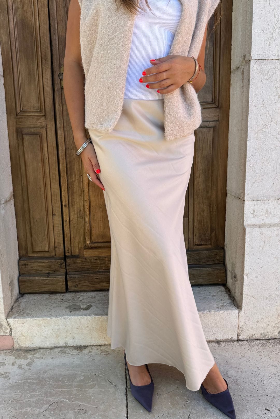 Jupe longue satinée beige LOUISE