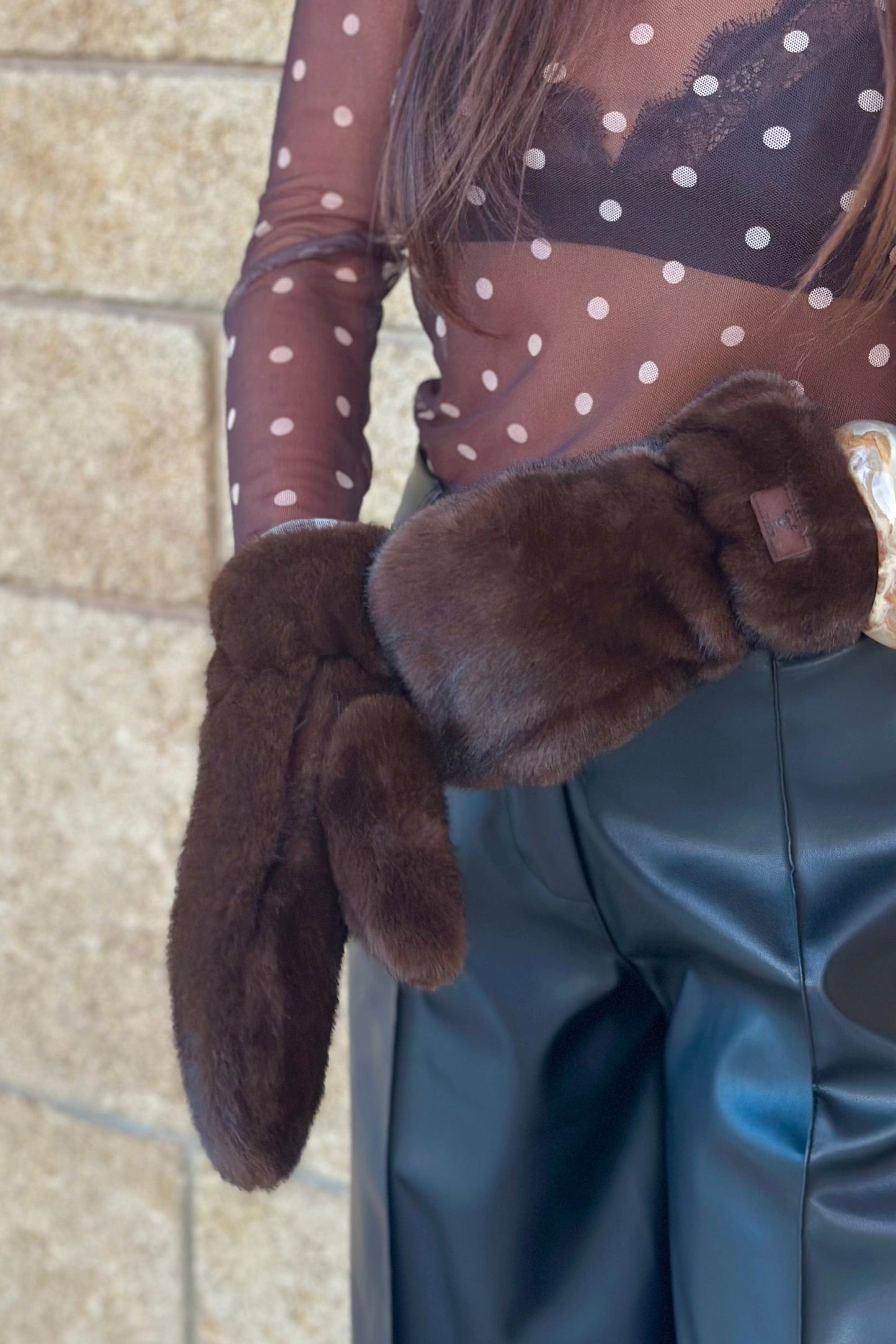 Moufles en fausse fourrure MOKA